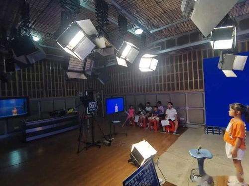 感受语言魅力 绽放多彩童年——梧州广播电视台小主持人培训班正式开课